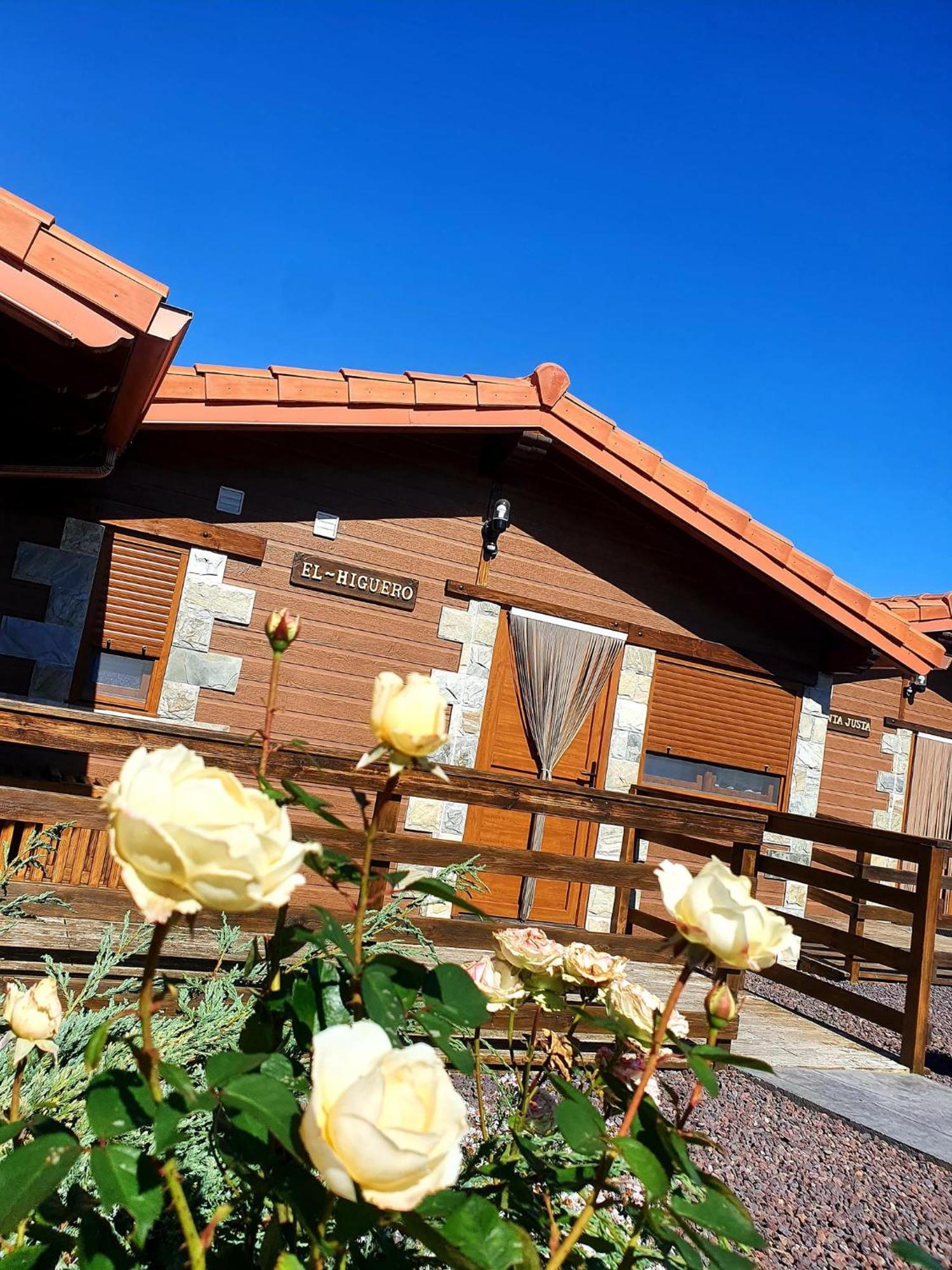 Apartamentos & Bungalows Ubiarco El Acebo By Urbanhosting المظهر الخارجي الصورة